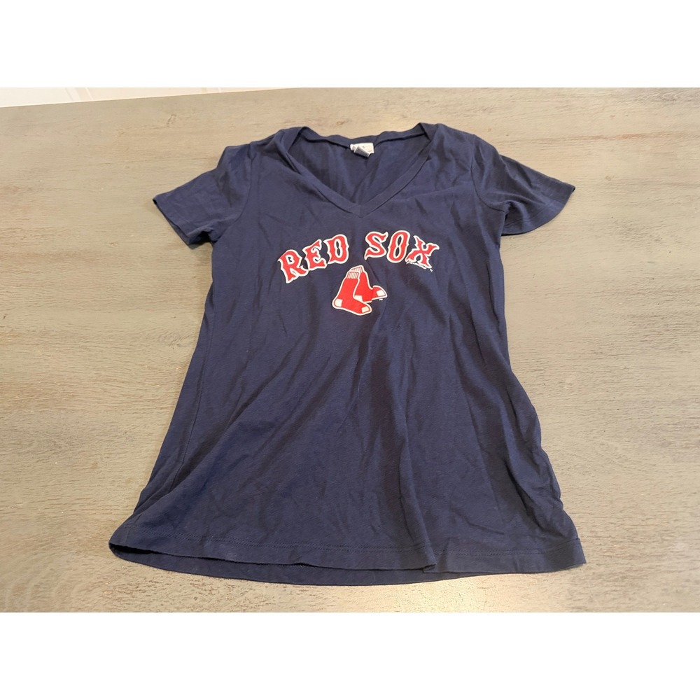 Soft As A Grape Boston Red Sox V-Neck Graphic T-Shirt Navy Blue Small WJ70487